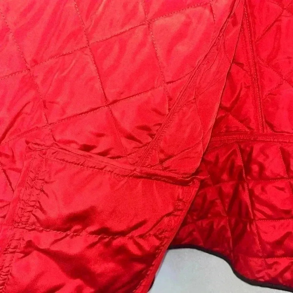Lauren Ralph Lauren  jacket  Quilted snap front, wrists, and front pockets - Picture 8 of 10